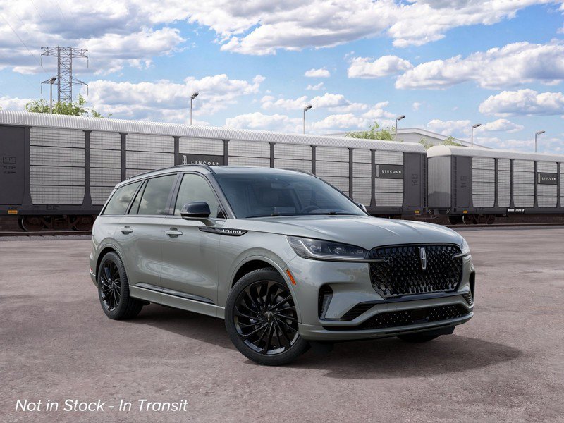New 2027 Lincoln Aviator Reserve AWD/4WD image 4