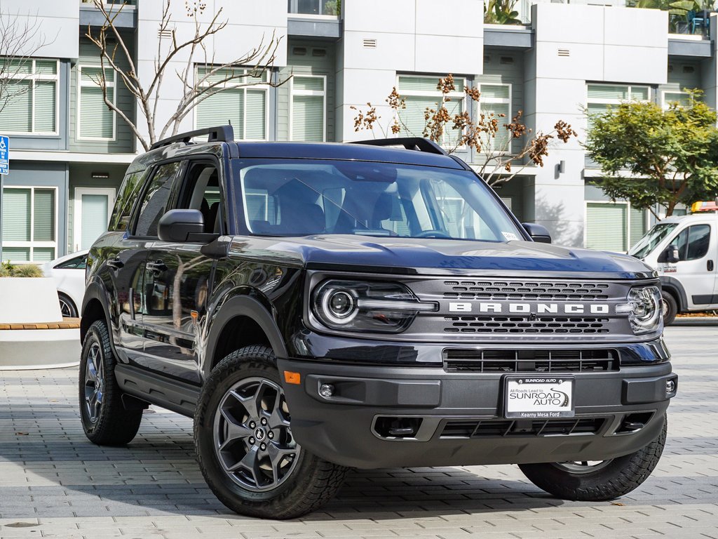 New 2024 Ford Bronco Sport Badlands w/ Premium Package AWD/4WD image 1