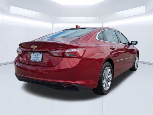 Used 2021 Chevrolet Malibu LT image 22