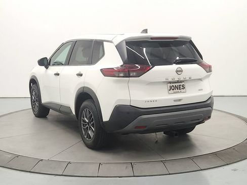 Used 2023 Nissan Rogue S AWD/4WD image 6