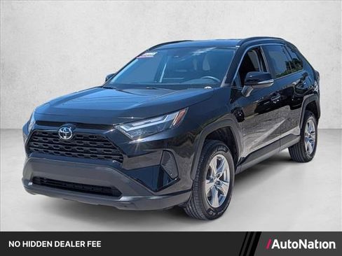 Used 2024 Toyota RAV4 XLE FWD image 1