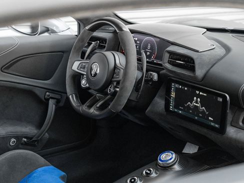 Used 2022 Maserati MC20 Coupe RWD image 18
