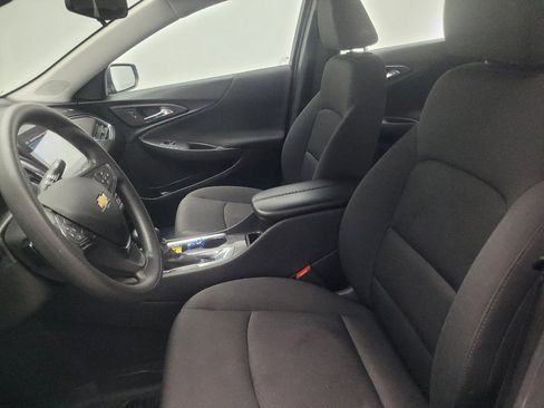 Used 2021 Chevrolet Malibu LT FWD image 17