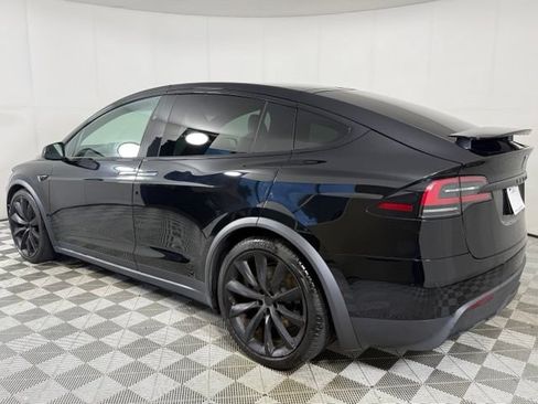 Used 2023 Tesla Model X AWD/4WD image 4