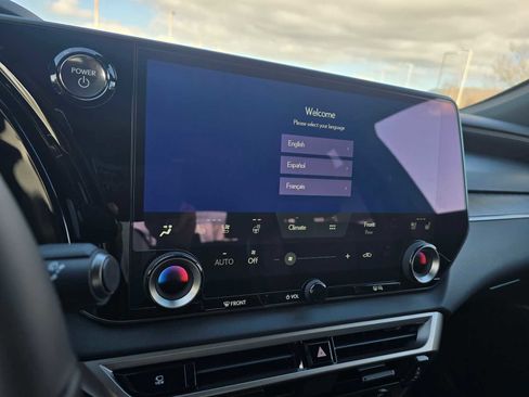 New 2026 Lexus RX 450h AWD image 28