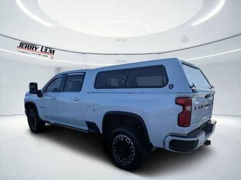 Used 2021 Chevrolet Silverado 2500 High Country AWD/4WD image 5