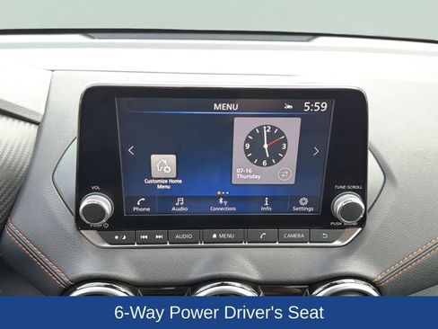 Used 2022 Nissan Sentra SR w/ SR Premium Package FWD image 10