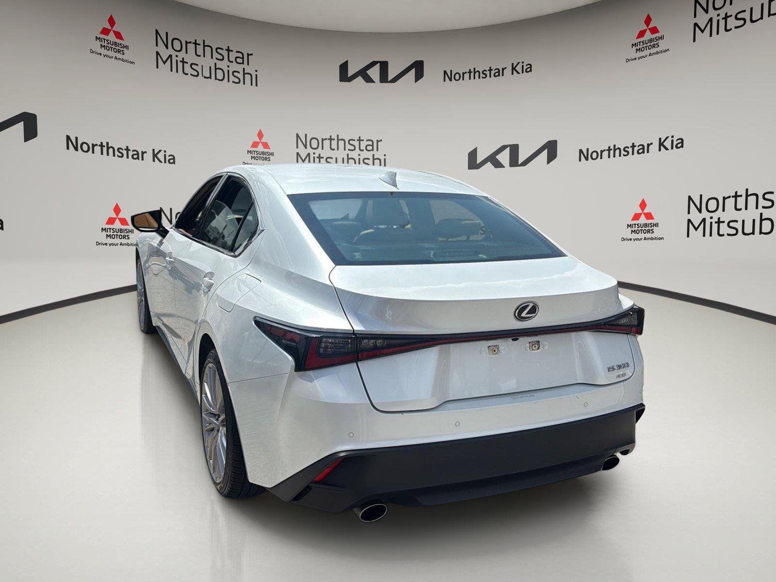 Used 2023 Lexus IS 300 AWD w/ Premium Package image 4