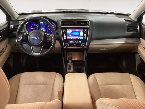Used 2019 Subaru Outback 2.5i Premium image 10