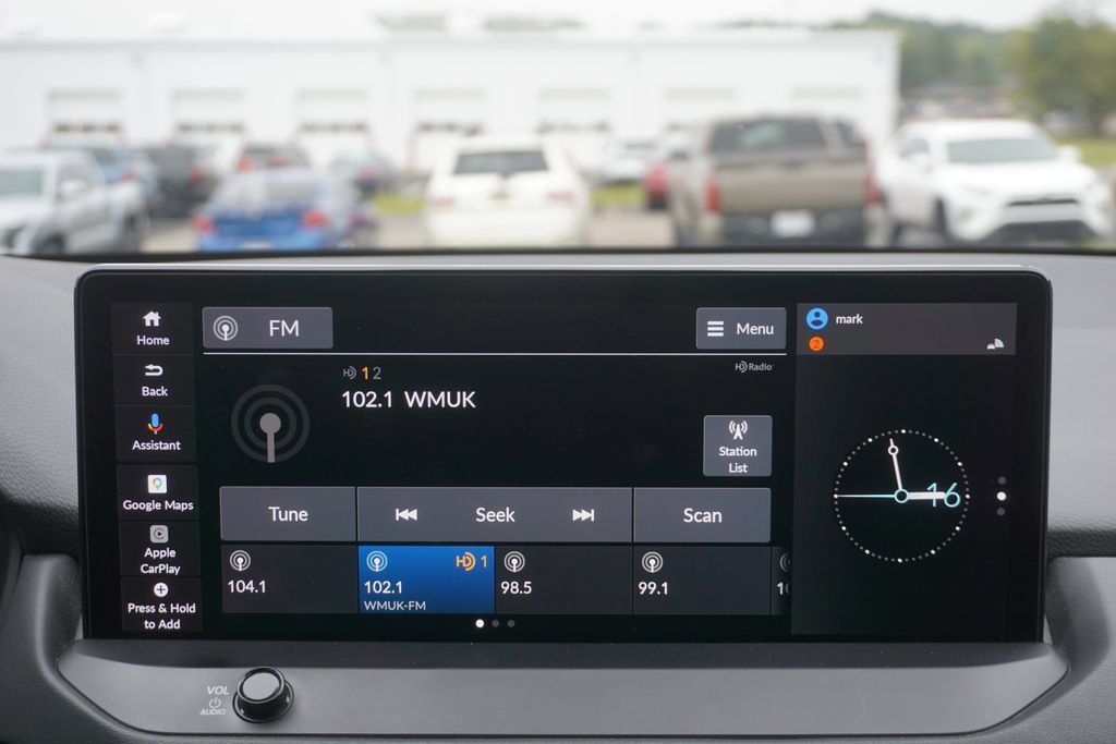 Used 2024 Honda Accord Touring image 15