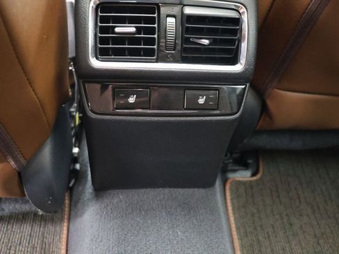 Used 2017 Subaru Outback 2.5i Touring w/ Popular Package #5A image 14