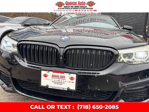 Used 2019 BMW 530e w/ M Sport Package image 38