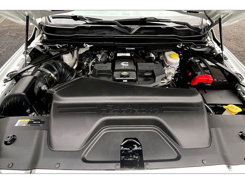 Used 2022 RAM 2500 Big Horn w/ Cold Weather Group image 10
