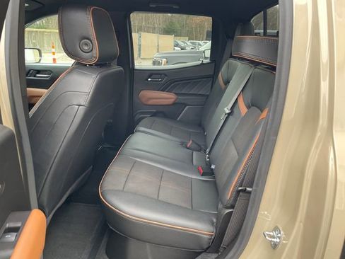 Used 2024 GMC Canyon AT4 w/ Canyon Safety Plus Package image 17