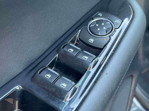 Used 2019 Ford Edge SEL w/ Equipment Group 201A AWD/4WD image 22