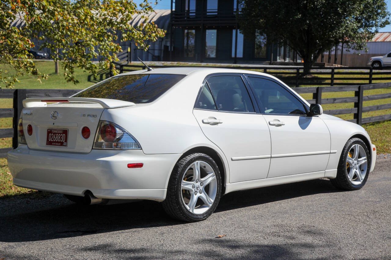 Used 2001 Lexus IS 300 w/ Leather Trim Pkg RWD image 20