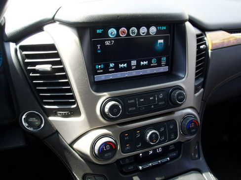 Used 2017 GMC Yukon Denali w/ Open Road Package RWD image 26