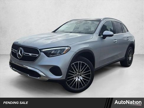 New 2026 Mercedes-Benz GLC 300 image 1