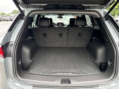 Used 2025 Chevrolet Blazer LT w/ Convenience Package FWD image 19