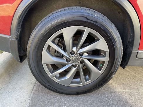 Used 2015 Nissan Rogue SL w/ SL Premium Package image 5