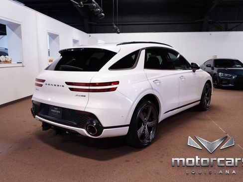 Used 2023 Genesis GV70 3.5T Sport w/ Sport Prestige Package AWD/4WD image 7