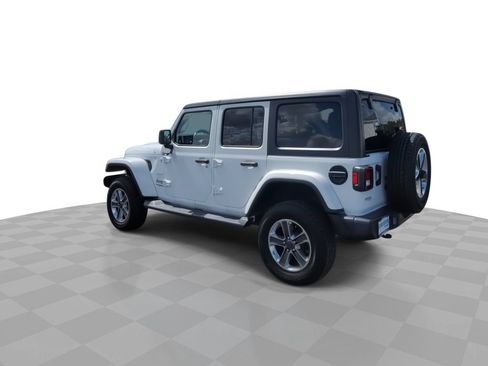 Used 2021 Jeep Wrangler Unlimited Sahara AWD/4WD image 6