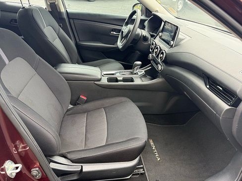 Used 2024 Nissan Sentra SV FWD image 23