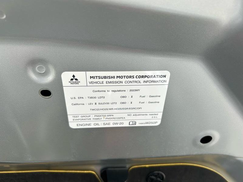 Used 2023 Mitsubishi Outlander ES FWD image 35