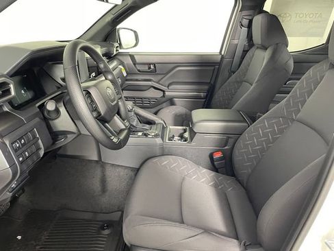 New 2026 Toyota Tacoma SR5 AWD/4WD image 2