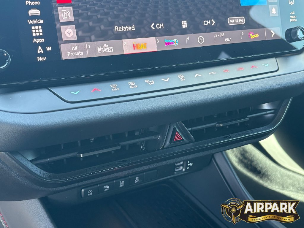 New 2026 Dodge Charger R/T AWD/4WD image 17