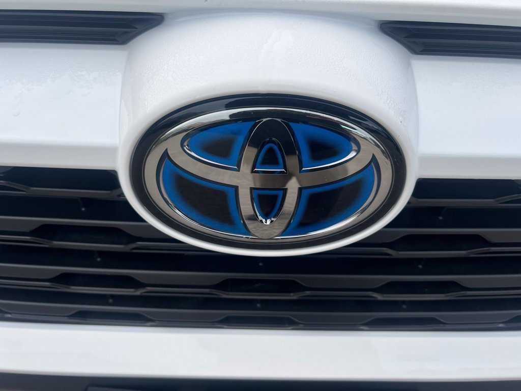 Used 2023 Toyota RAV4 XLE w/ Convenience Package AWD/4WD image 32