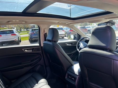 Used 2021 Ford Edge SEL w/ Convenience Package AWD/4WD image 22