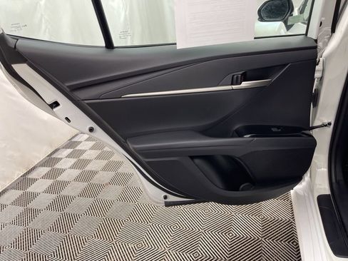 Used 2025 Toyota Camry LE image 27
