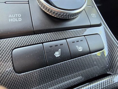 Certified 2023 Hyundai Santa Fe SEL w/ Premium Package AWD/4WD image 17