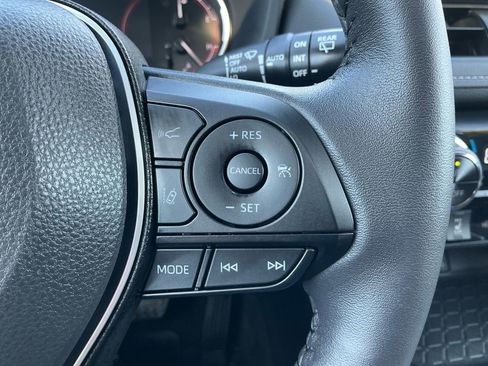 Certified 2025 Toyota RAV4 XLE Premium image 21