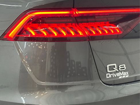 Used 2020 Audi Q8 Premium w/ Convenience Package image 33