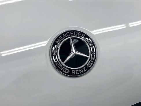 Certified 2018 Mercedes-Benz GLC 300 image 30