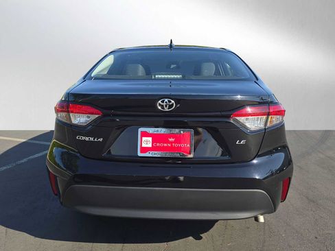 Certified 2025 Toyota Corolla LE image 4
