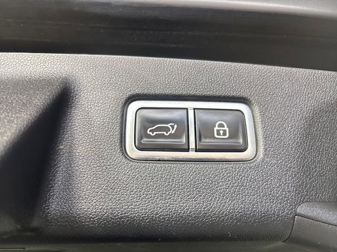 Used 2021 Kia Sorento EX w/ EX AWD X-Line Package image 25