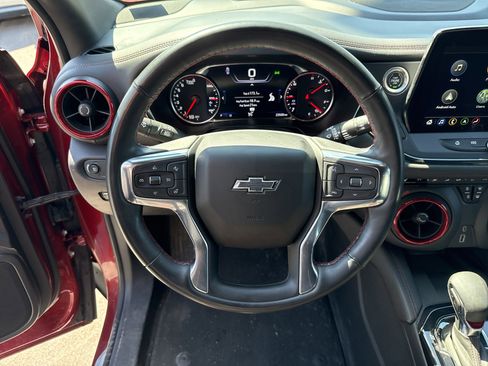 Used 2023 Chevrolet Blazer RS w/ Enhanced Convenience Package AWD/4WD image 17