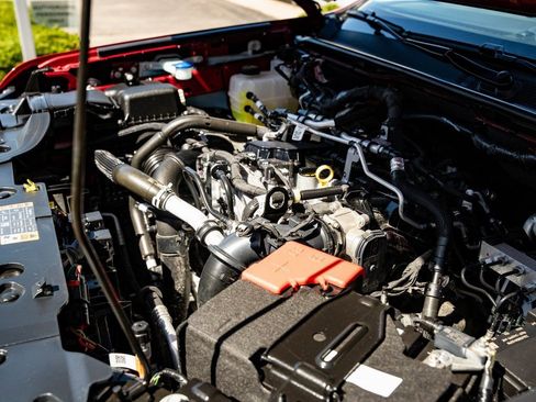 Used 2025 Ford Ranger XLT image 42