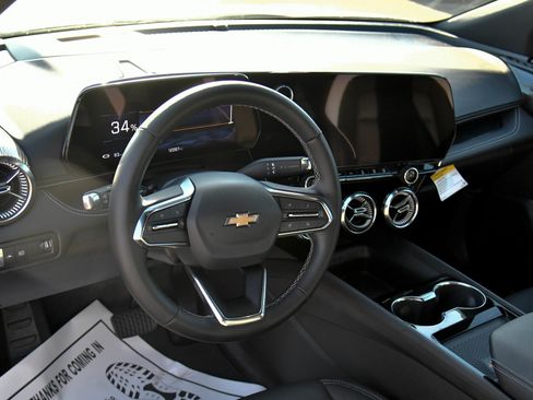 Used 2024 Chevrolet Blazer EV LT image 14