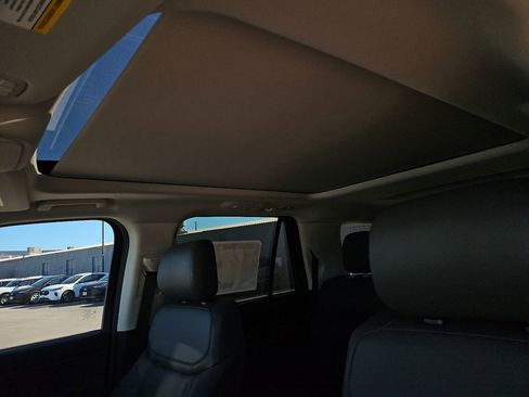 New 2025 Ford Expedition Max Active image 22