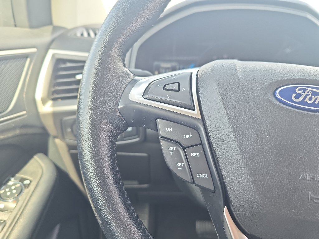 Used 2023 Ford Edge SEL AWD/4WD image 20