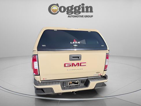 Used 2022 GMC Canyon AT4 w/ Trailering Package image 5
