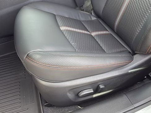 New 2025 Nissan Altima 2.5 SR image 23