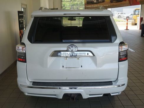 Used 2019 Toyota 4Runner Limited AWD/4WD image 14