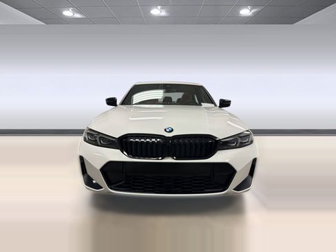 New 2026 BMW 330i Sedan w/ M Sport Package RWD image 5