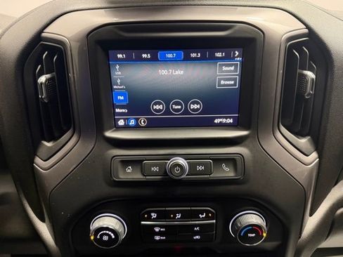 Used 2022 Chevrolet Silverado 2500 Custom w/ Custom Convenience Package image 28