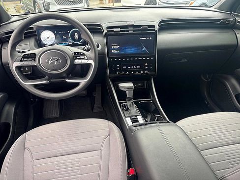 Certified 2024 Hyundai Santa Cruz SEL w/ Activity Package image 11